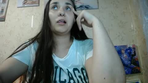 Snapshot of voulezvous_angel chatting on 07/23/26, 01:31 voulezvous_angel online show from 07/23/26, 01:31