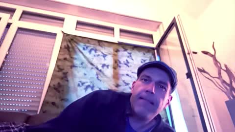 voyeuredeluxe online show from 03/10/26, 05:34