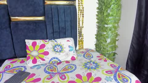 skay online show from 10/13/25, 07:14