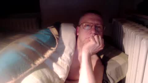 Snapshot of vthomasp719 chatting on 02/17/26, 09:28 vthomasp719 online show from 02/17/26, 09:28