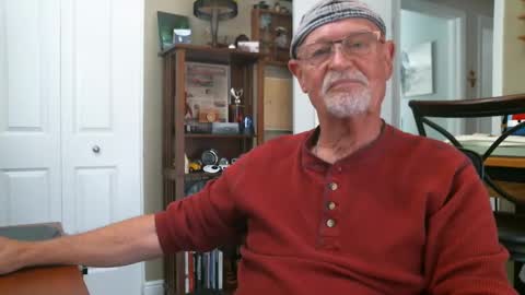 Snapshot of vueuorme chatting on 12/04/24, 06:06 Vueuorme online show from 12/04/24, 06:06