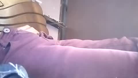 Snapshot of vujadetr chatting on 10/05/25, 06:28 vujadetr online show from 10/05/25, 06:28