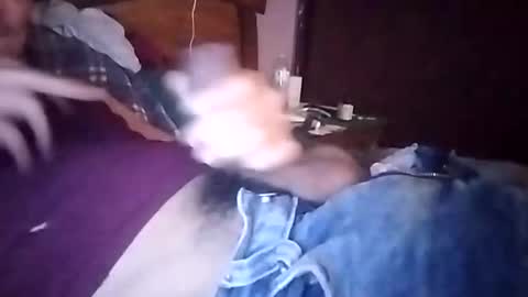 Snapshot of vujadetr chatting on 10/20/25, 10:43 vujadetr online show from 10/20/25, 10:43