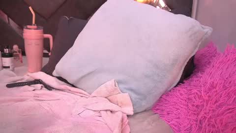 Violeta online show from 03/01/25, 09:18