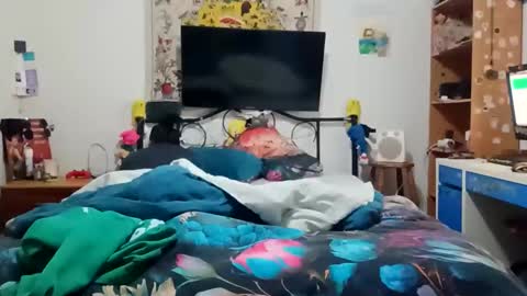 vvmm8783 online show from 09/11/25, 03:23