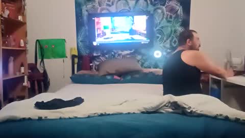 vvmm8783 online show from 10/21/25, 11:55