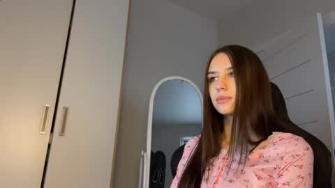 Snapshot of vx_arina chatting on 03/01/26, 09:22 Arina online show from 03/01/26, 09:22