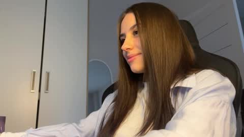 Arina online show from 03/06/26, 09:06