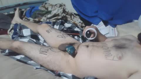 Snapshot of vygrax chatting on 12/08/24, 06:01 Vygrax online show from 12/08/24, 06:01