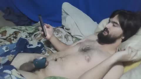 Snapshot of vygrax chatting on 01/12/25, 02:09 Vygrax online show from 01/12/25, 02:09