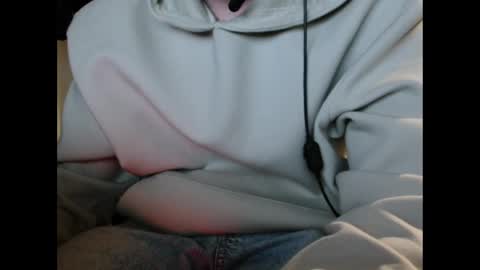 w00dy02 online show from 01/04/25, 02:46