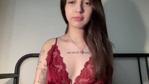 Snapshot of w33d7 chatting on 02/03/25, 09:39 Alice Before pvt write to me in PM online show from 02/03/25, 09:39