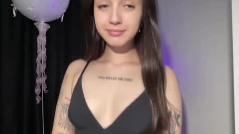 Snapshot of w33d7 chatting on 02/18/25, 09:20 Alice Before pvt write to me in PM online show from 02/18/25, 09:20