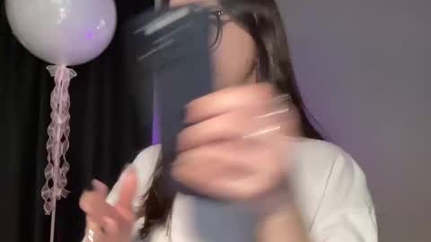 Snapshot of w33d7 chatting on 02/20/25, 03:23 Alice Before pvt write to me in PM online show from 02/20/25, 03:23