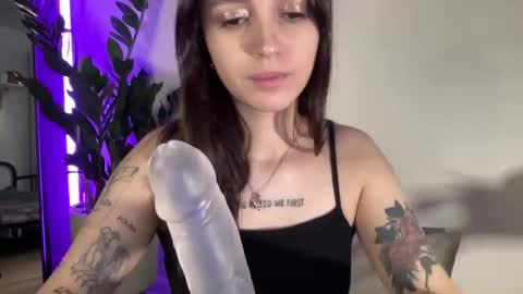 Snapshot of w33d7 chatting on 03/03/25, 10:42 Alice Before pvt write to me in PM online show from 03/03/25, 10:42