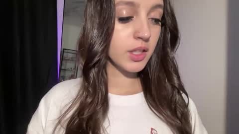 Snapshot of w33d7 chatting on 03/12/25, 03:24 Alice Before pvt write to me in PM online show from 03/12/25, 03:24