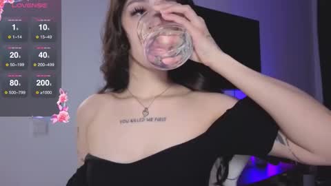 Snapshot of w33d7 chatting on 03/02/26, 09:21 Alice Before pvt write to me in PM online show from 03/02/26, 09:21