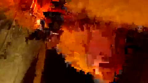 Snapshot of w3llbit chatting on 12/23/25, 10:46 w3llbit online show from 12/23/25, 10:46