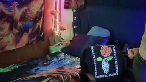 w_h_y_whohurtyou online show from 02/08/25, 07:15