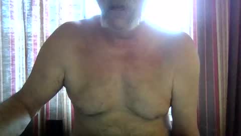 Snapshot of wahassa chatting on 03/29/26, 01:44 wahassa online show from 03/29/26, 01:44