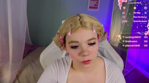 Snapshot of waifu__ketrin chatting on 04/10/26, 07:29 Ketrin online show from 04/10/26, 07:29