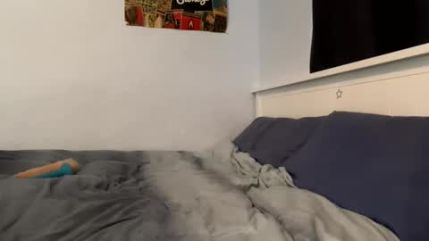 Lily online show from 06/04/26, 12:16