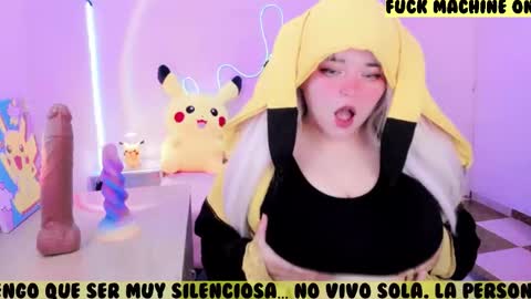 Snapshot of waifumochi_chan chatting on 01/16/26, 08:07 online show from 01/16/26, 08:07