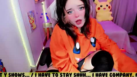 Snapshot of waifumochi_chan chatting on 02/07/26, 04:38 online show from 02/07/26, 04:38