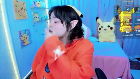 Snapshot of waifumochi_chan chatting on 03/04/26, 05:13 online show from 03/04/26, 05:13