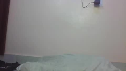 wak546293 online show from 11/09/25, 04:33