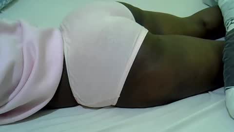 Snapshot of wakanda_43 chatting on 01/14/26, 04:51 candy online show from 01/14/26, 04:51