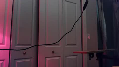 Snapshot of wakehimup chatting on 10/21/25, 05:41 wakehimup online show from 10/21/25, 05:41