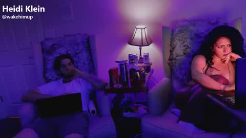 wakehimup online show from 11/18/25, 05:12