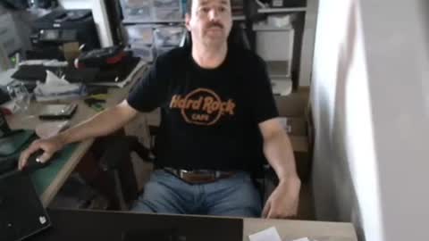 Snapshot of waldo72 chatting on 05/16/26, 05:56 Waldo online show from 05/16/26, 05:56