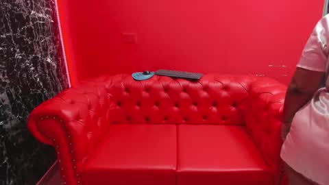 waleska   online show from 10/26/25, 12:00