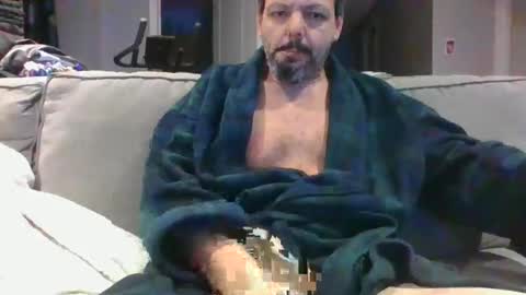 walker033 online show from 12/03/24, 08:16