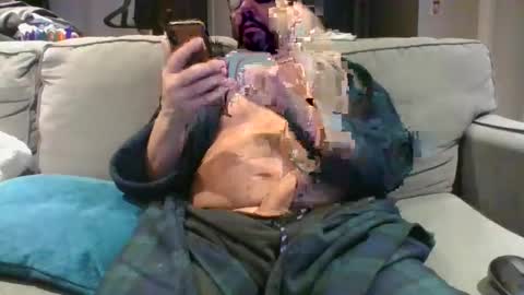 walker033 online show from 12/24/24, 07:39