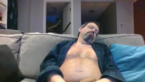 Snapshot of walker033 chatting on 02/11/26, 06:29 walker033 online show from 02/11/26, 06:29