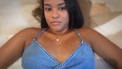 Layla friends call me Koko online show from 09/18/25, 05:59