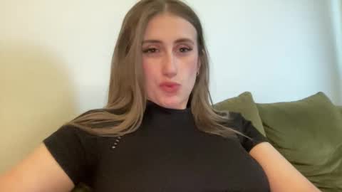 Snapshot of walkiria19 chatting on 04/30/26, 05:41 walkiria19 online show from 04/30/26, 05:41