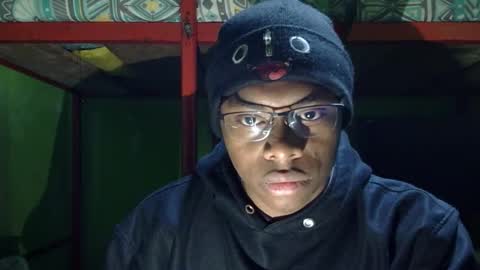 Snapshot of walltazv chatting on 03/21/26, 03:00 Kentaro online show from 03/21/26, 03:00