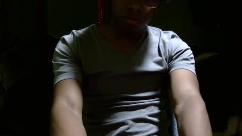 Snapshot of walltazv chatting on 03/24/26, 06:46 Kentaro online show from 03/24/26, 06:46