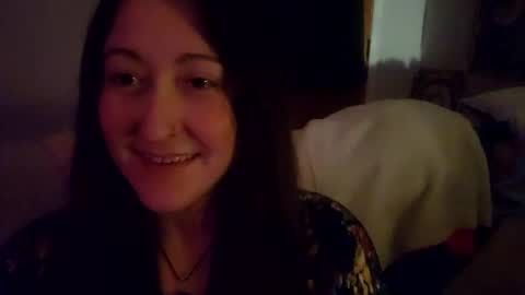 Walnut4u online show from 02/09/25, 09:26