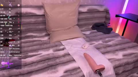 Snapshot of walt_enjoy chatting on 04/15/26, 08:31 Walt Enjoy online show from 04/15/26, 08:31