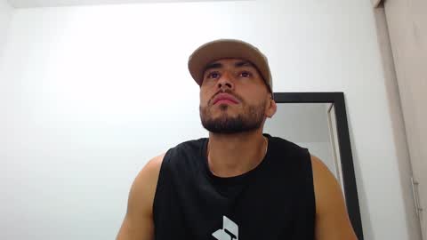 Snapshot of walter_brownn01 chatting on 01/03/25, 03:12 WALTER BROWN  online show from 01/03/25, 03:12