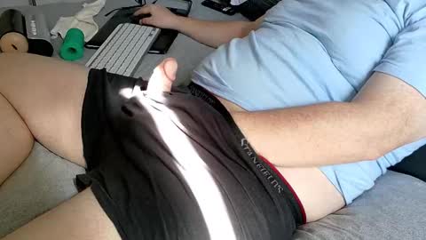 I love the ol in-n-out  online show from 10/02/25, 04:03