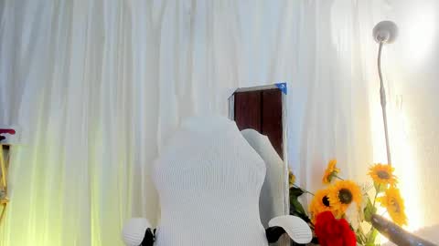 Snapshot of wanda_walton chatting on 04/19/26, 06:10 Wanda online show from 04/19/26, 06:10