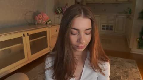 hello guys im Lilian online show from 12/17/25, 03:23