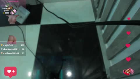 Snapshot of wandaloov chatting on 02/04/25, 01:48 wanda online show from 02/04/25, 01:48