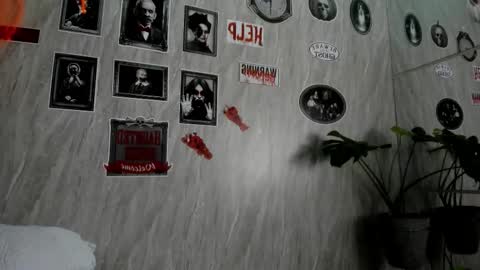 Snapshot of wandaloov chatting on 10/19/25, 06:36 wanda online show from 10/19/25, 06:36